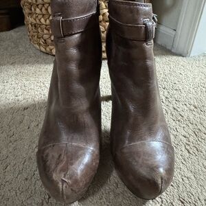 Stylish Brown Ankle Boots